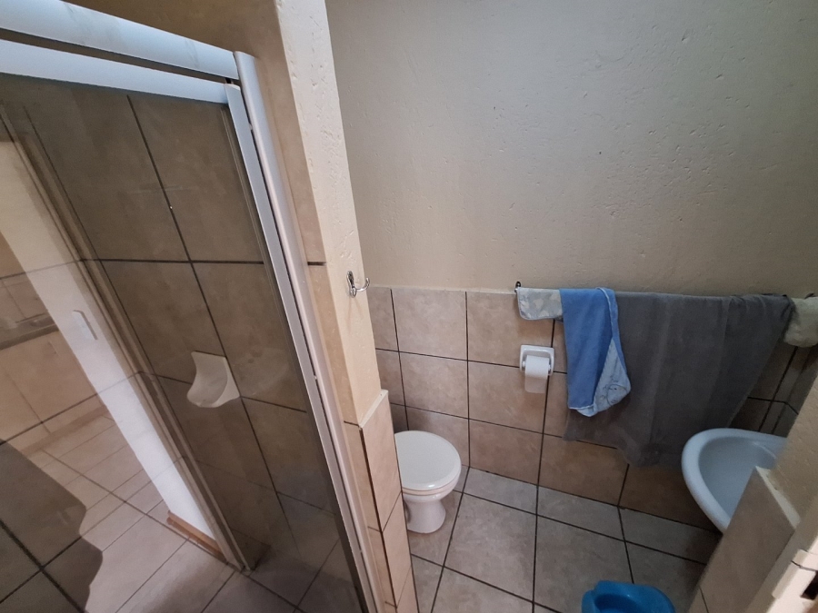 1 Bedroom Property for Sale in Potchefstroom North West